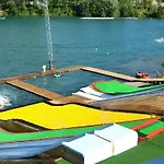 Mobil Avec Terrasse Pour 5 Personnes A - Api-1-52-1524 *